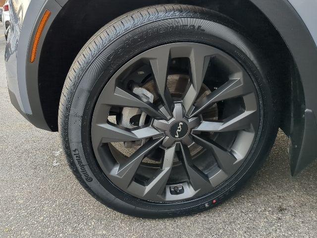 used 2023 Kia Sorento car, priced at $29,929