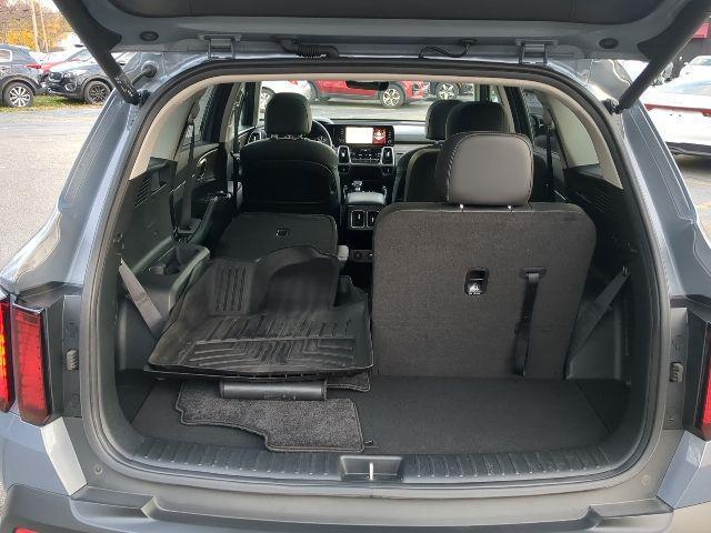 used 2023 Kia Sorento car, priced at $29,929