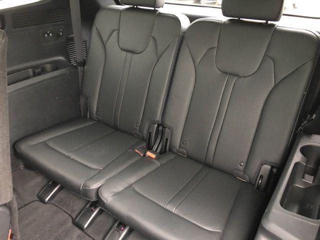 used 2023 Kia Sorento car, priced at $30,139