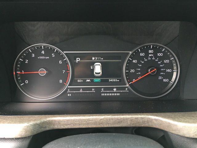 used 2023 Kia Sorento car, priced at $30,139