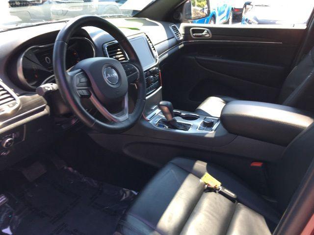 used 2022 Jeep Grand Cherokee car, priced at $28,518