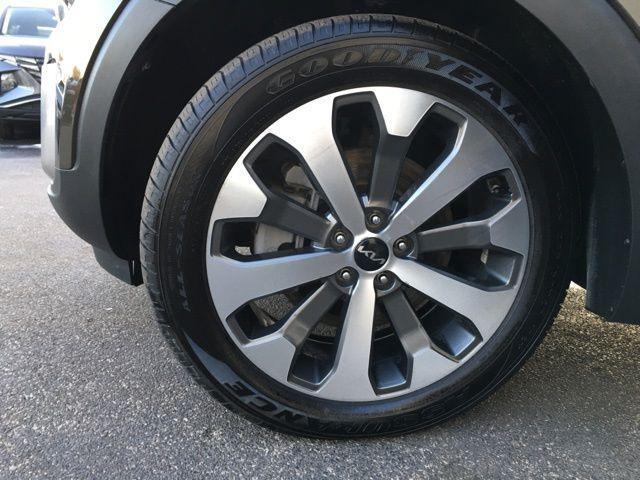 used 2022 Kia Telluride car, priced at $31,195