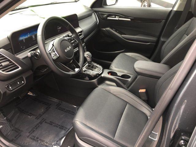used 2024 Kia Seltos car, priced at $26,152