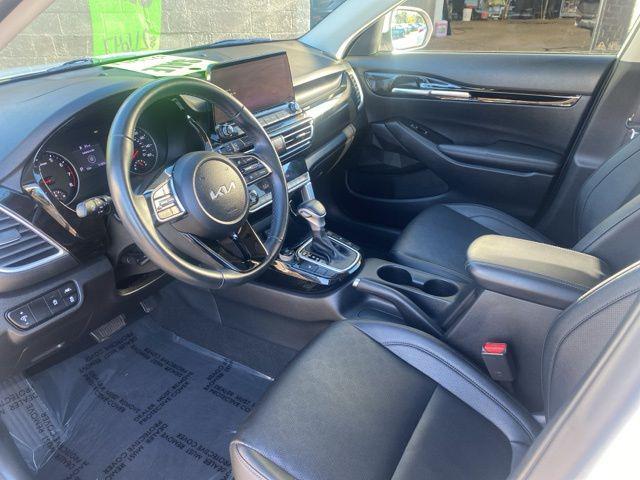 used 2023 Kia Seltos car, priced at $21,547