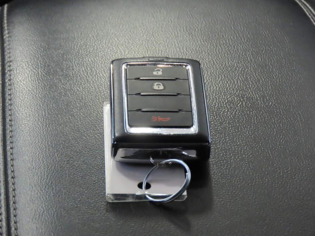 used 2023 Jeep Grand Cherokee L car, priced at $27,959