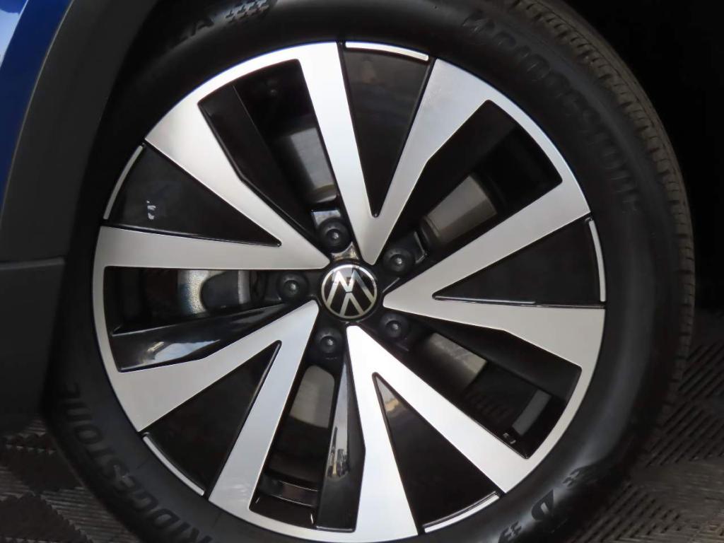 used 2024 Volkswagen Taos car, priced at $20,454