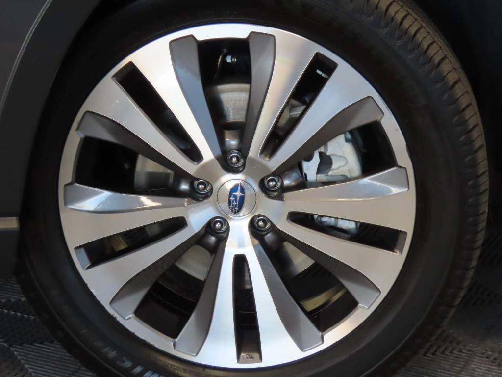 used 2022 Subaru Ascent car, priced at $30,443