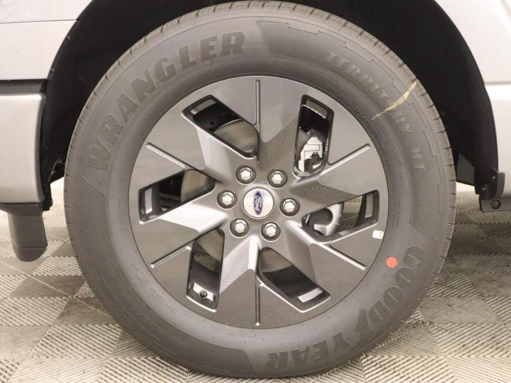 new 2025 Ford F-150 car, priced at $45,705