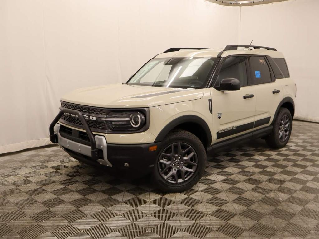 new 2025 Ford Bronco Sport car, priced at $36,275