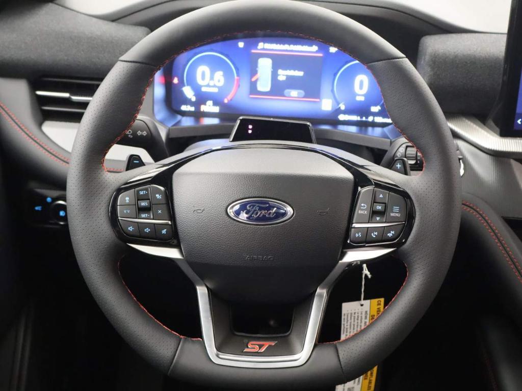 new 2025 Ford Explorer car, priced at $59,725