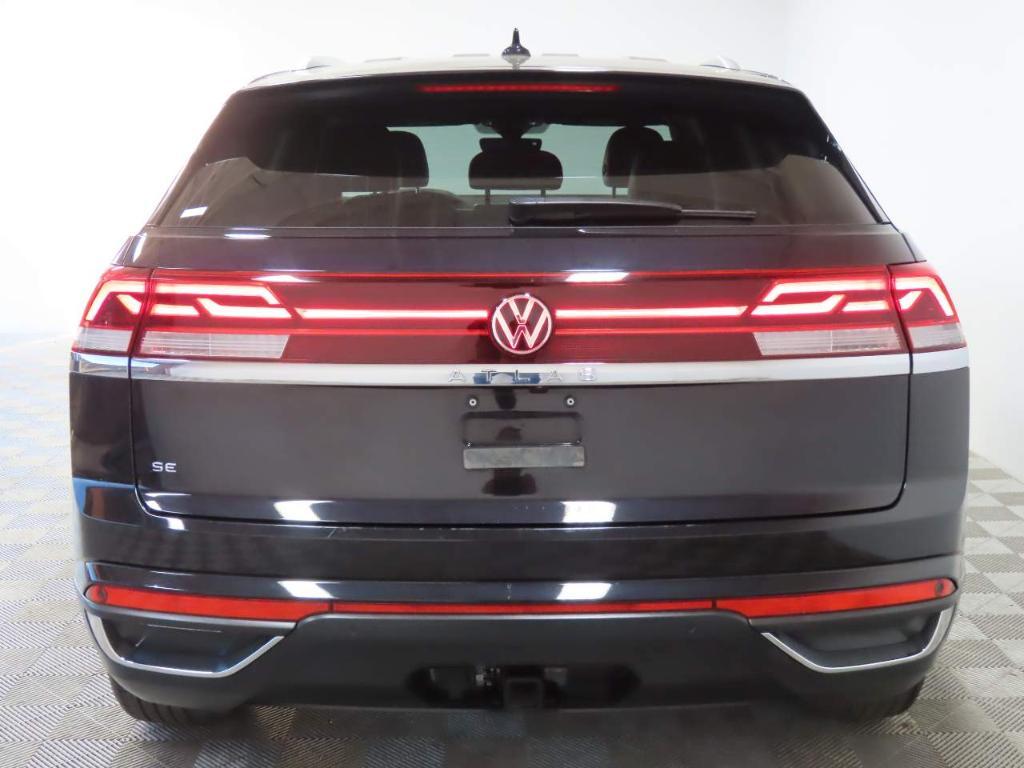 used 2024 Volkswagen Atlas Cross Sport car, priced at $28,505