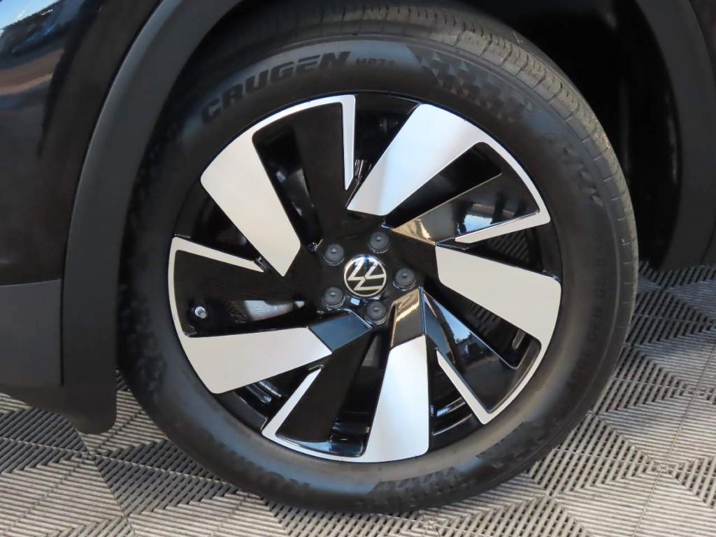 used 2024 Volkswagen Atlas Cross Sport car, priced at $28,505