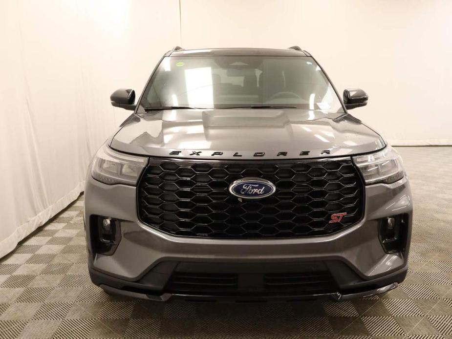 new 2025 Ford Explorer car, priced at $65,960