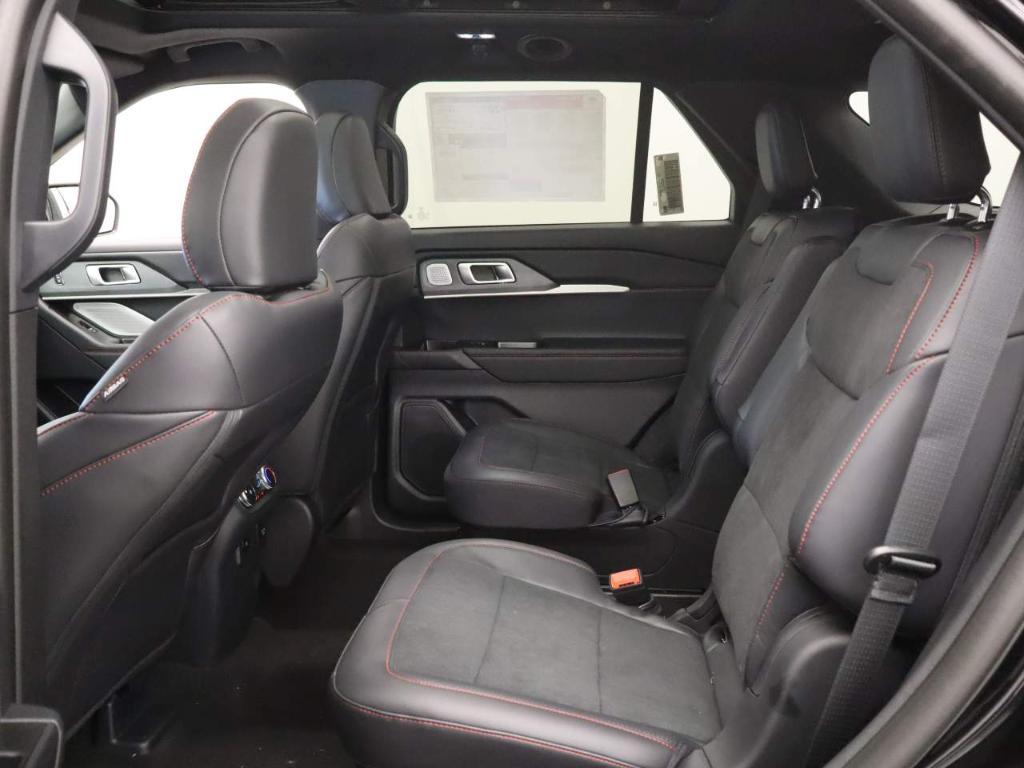 new 2025 Ford Explorer car, priced at $59,600