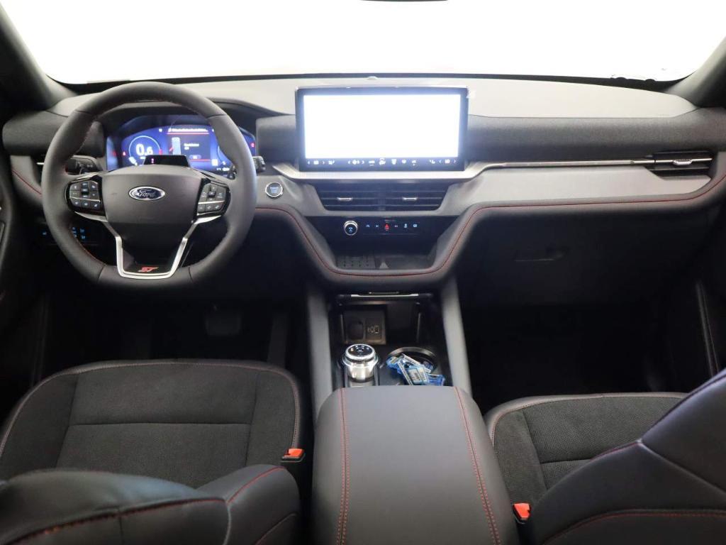 new 2025 Ford Explorer car, priced at $59,600