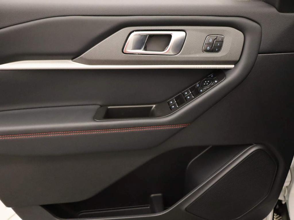 new 2025 Ford Explorer car, priced at $47,430