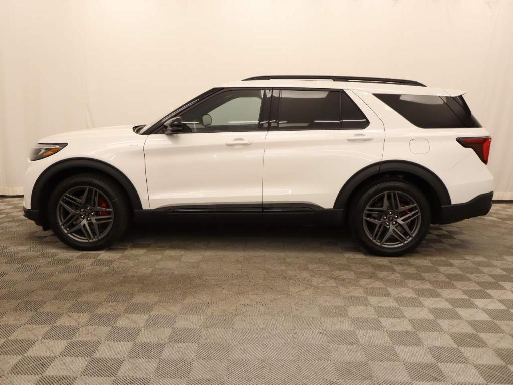 new 2025 Ford Explorer car, priced at $47,430