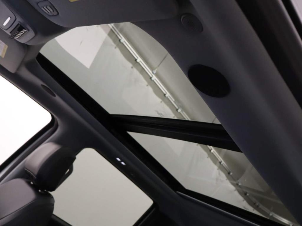 new 2025 Ford F-350 car, priced at $87,300