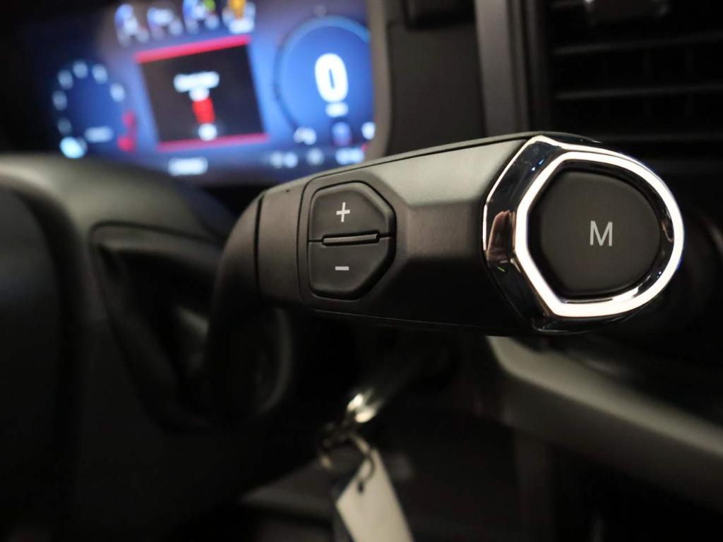 new 2024 Ford F-150 car, priced at $49,201
