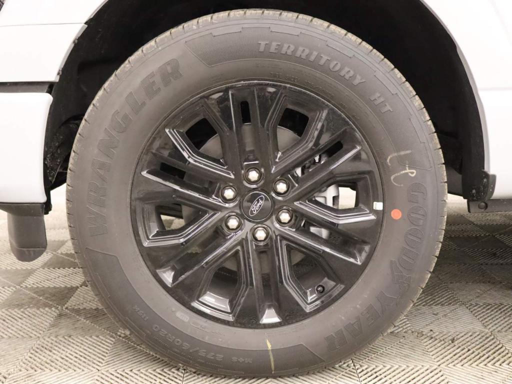 new 2025 Ford F-150 car, priced at $51,562