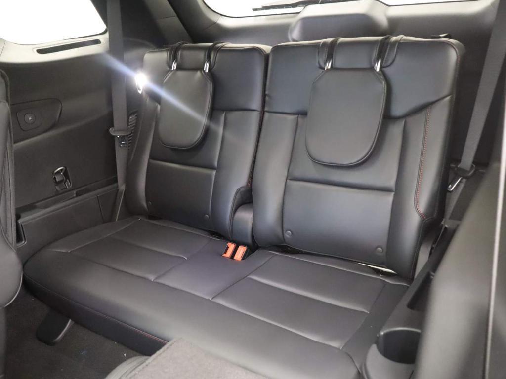 new 2025 Ford Explorer car, priced at $57,060