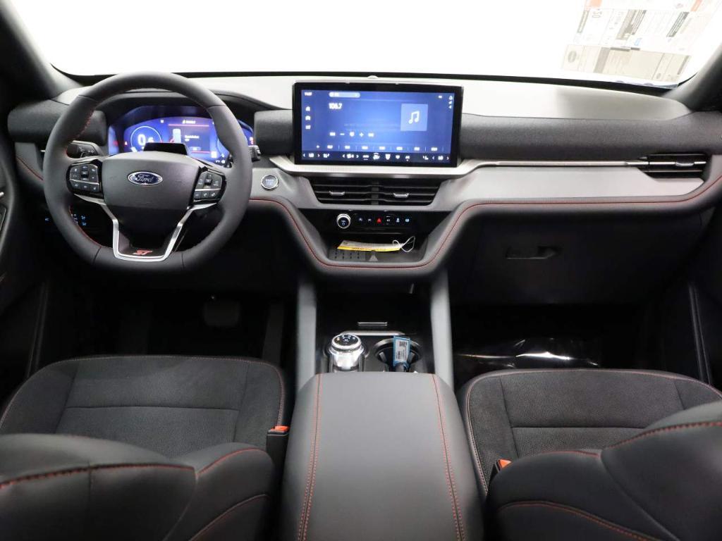 new 2025 Ford Explorer car, priced at $58,885