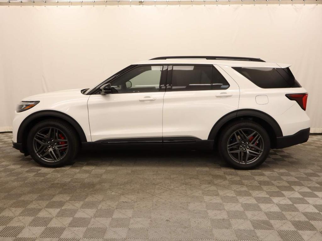 new 2025 Ford Explorer car, priced at $59,025