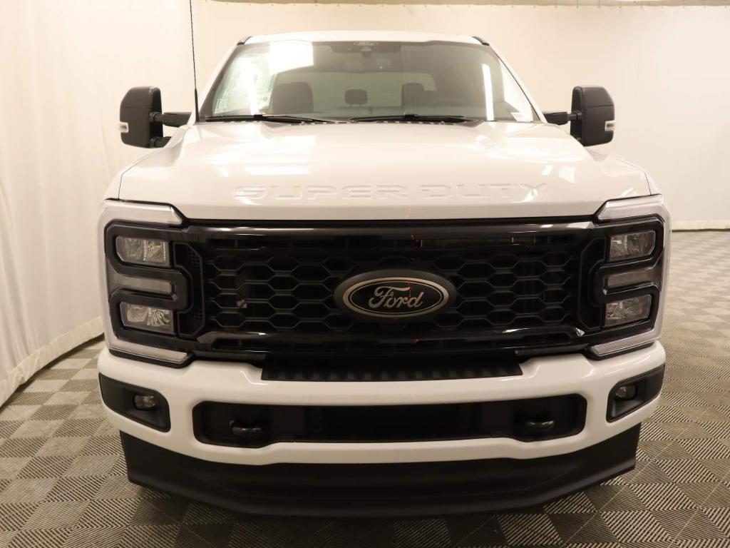 new 2025 Ford F-250 car, priced at $77,625