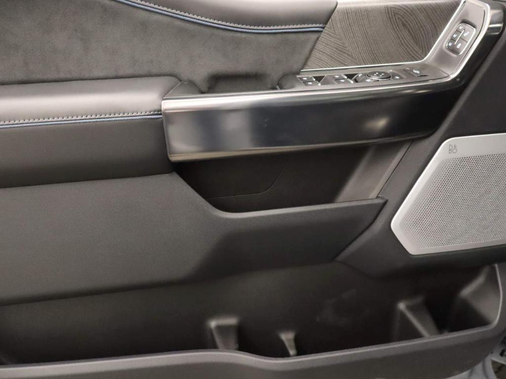 new 2025 Ford F-250 car, priced at $95,665
