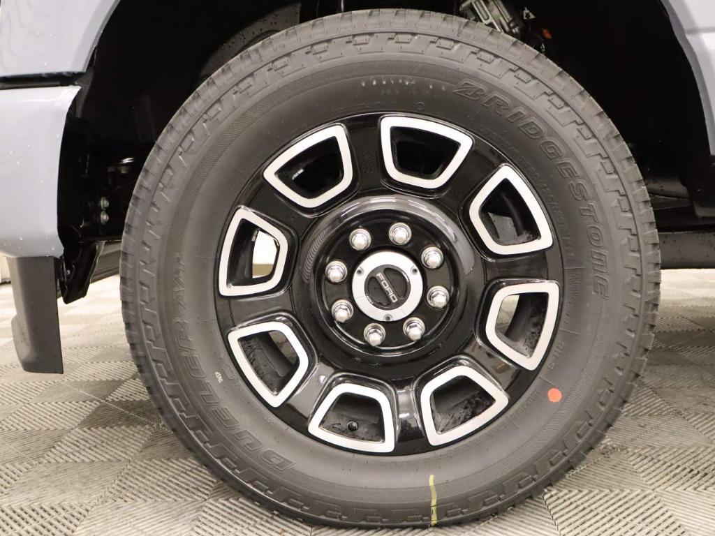 new 2025 Ford F-250 car, priced at $95,665