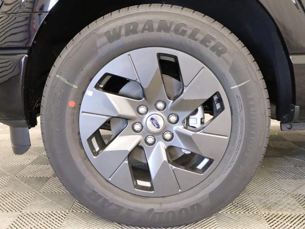 new 2025 Ford F-150 car, priced at $44,480