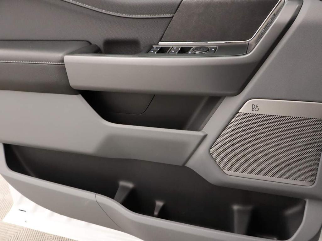 new 2024 Ford F-150 car, priced at $61,102