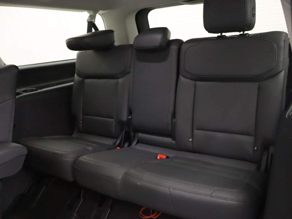 new 2025 Ford Expedition Max car, priced at $75,970
