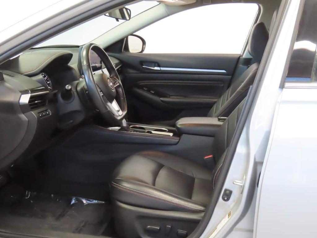 used 2023 Nissan Altima car, priced at $21,836
