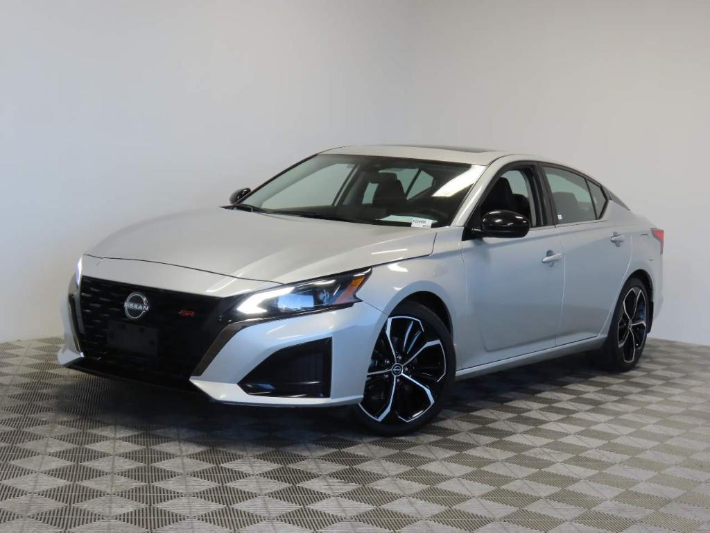 used 2023 Nissan Altima car, priced at $21,836