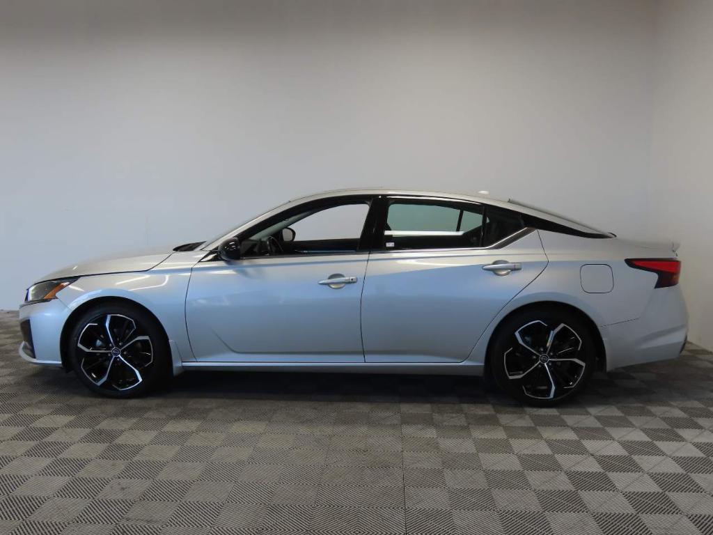 used 2023 Nissan Altima car, priced at $21,836