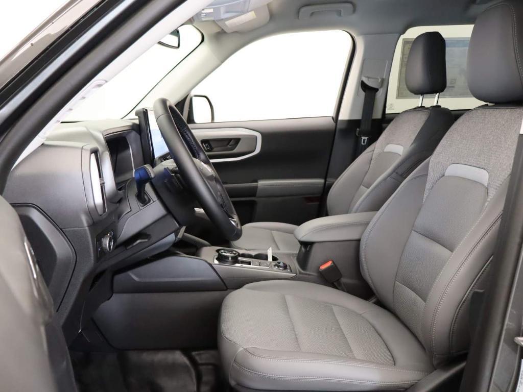 new 2025 Ford Bronco Sport car, priced at $41,215