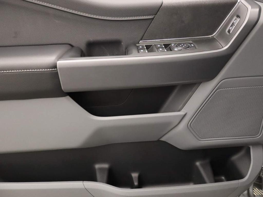 new 2024 Ford F-150 car, priced at $52,207