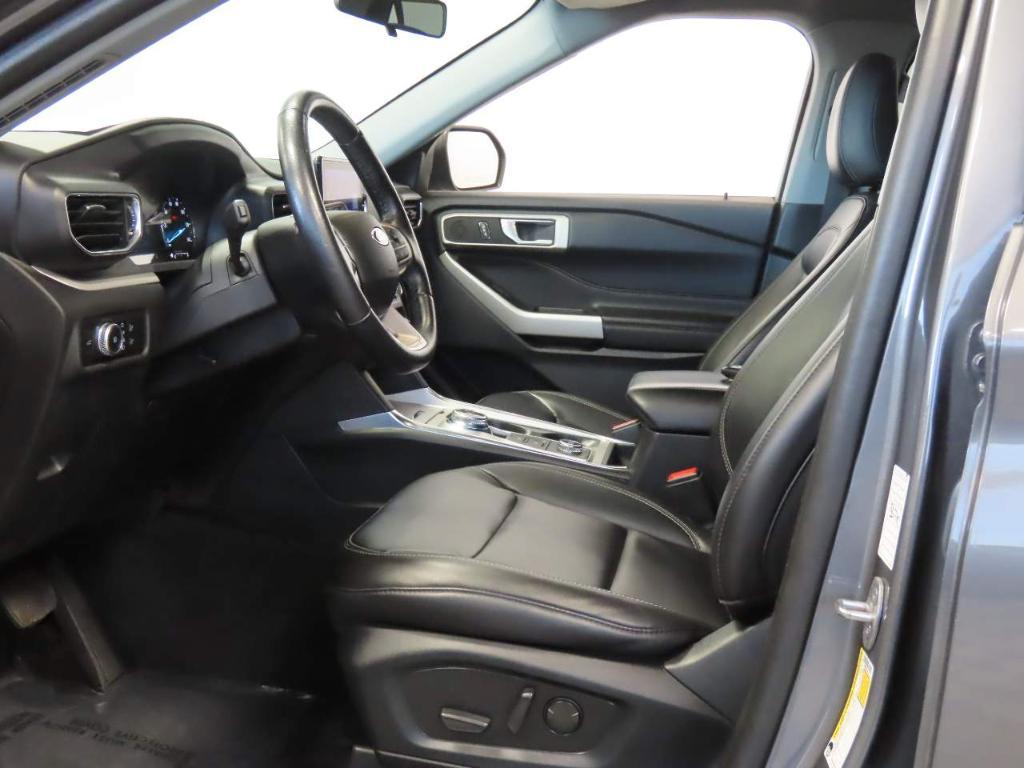 used 2023 Ford Explorer car