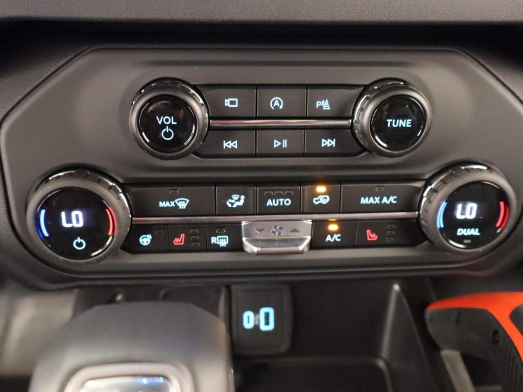 new 2025 Ford Bronco car, priced at $78,690