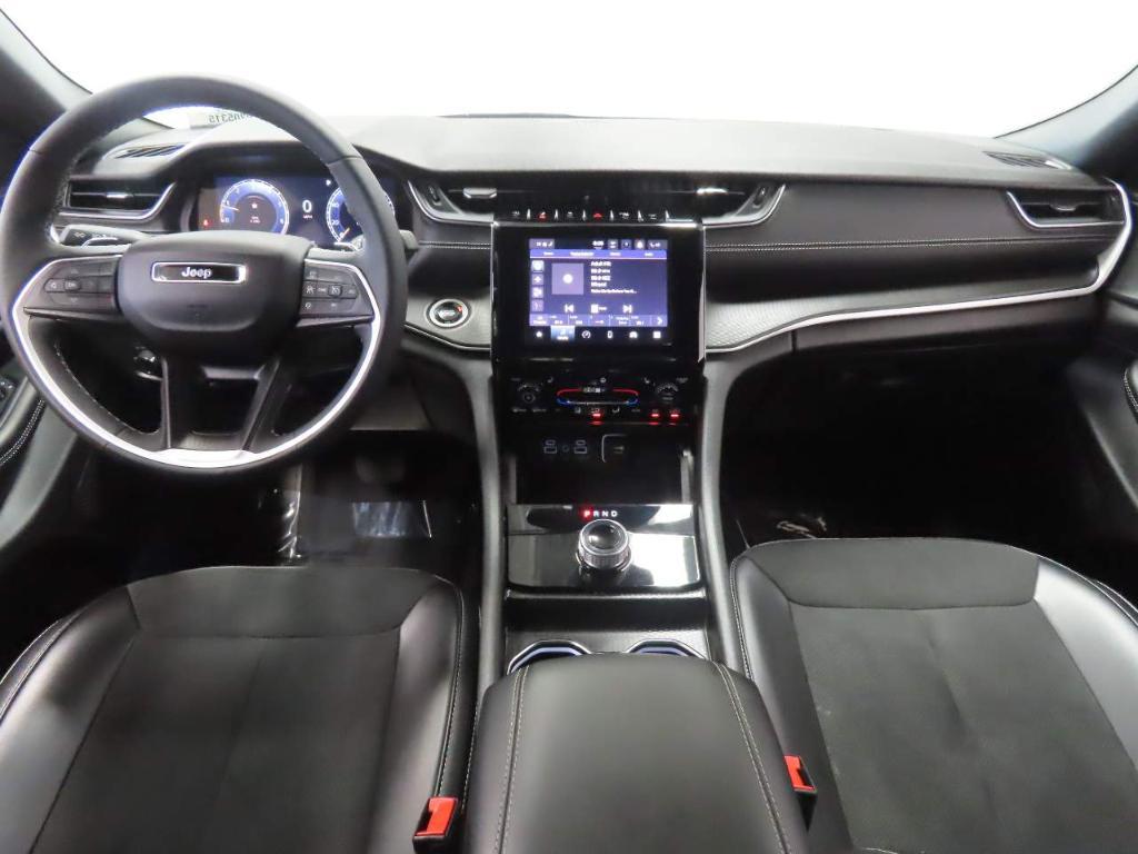 used 2024 Jeep Grand Cherokee L car, priced at $35,246