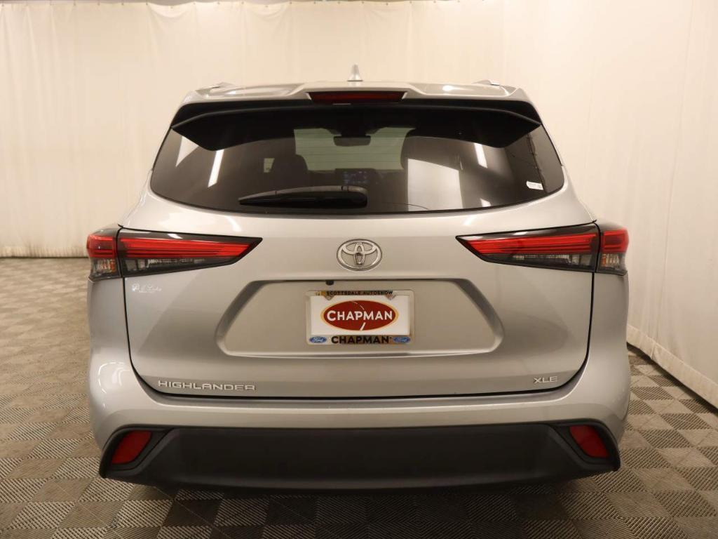 used 2021 Toyota Highlander car, priced at $31,995