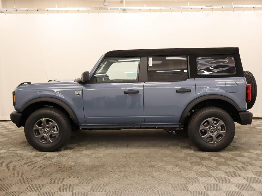 new 2025 Ford Bronco car, priced at $43,439