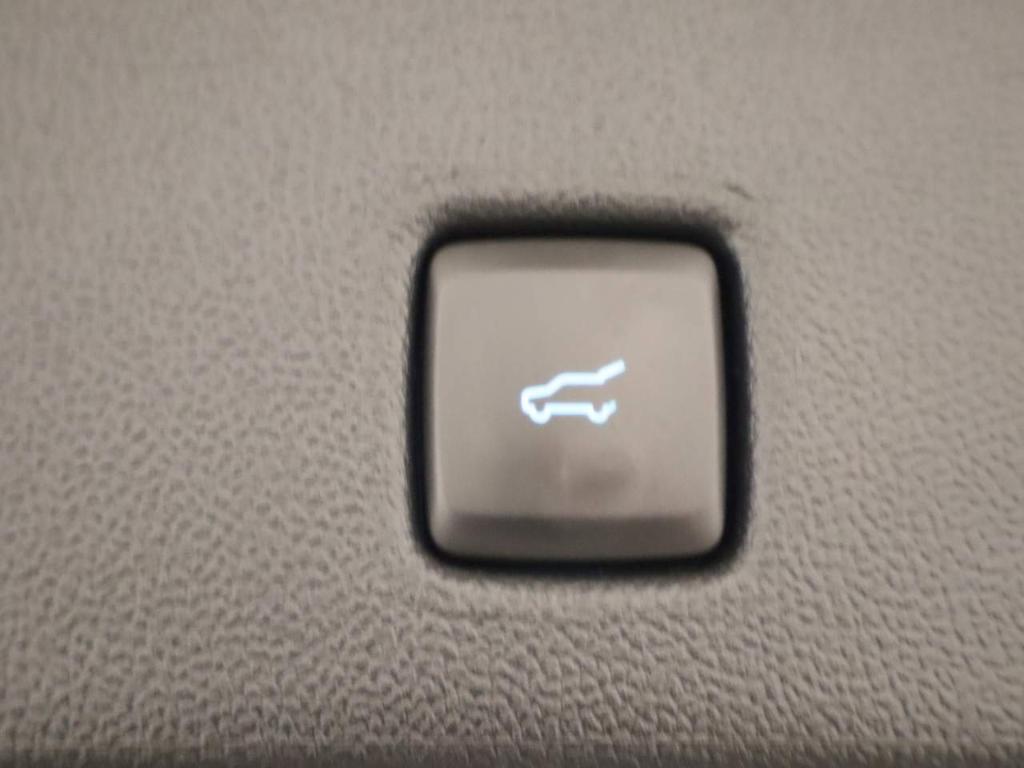 used 2022 Ford Escape car, priced at $21,931