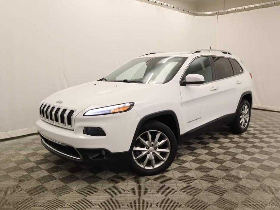 used 2018 Jeep Cherokee car, priced at $15,731