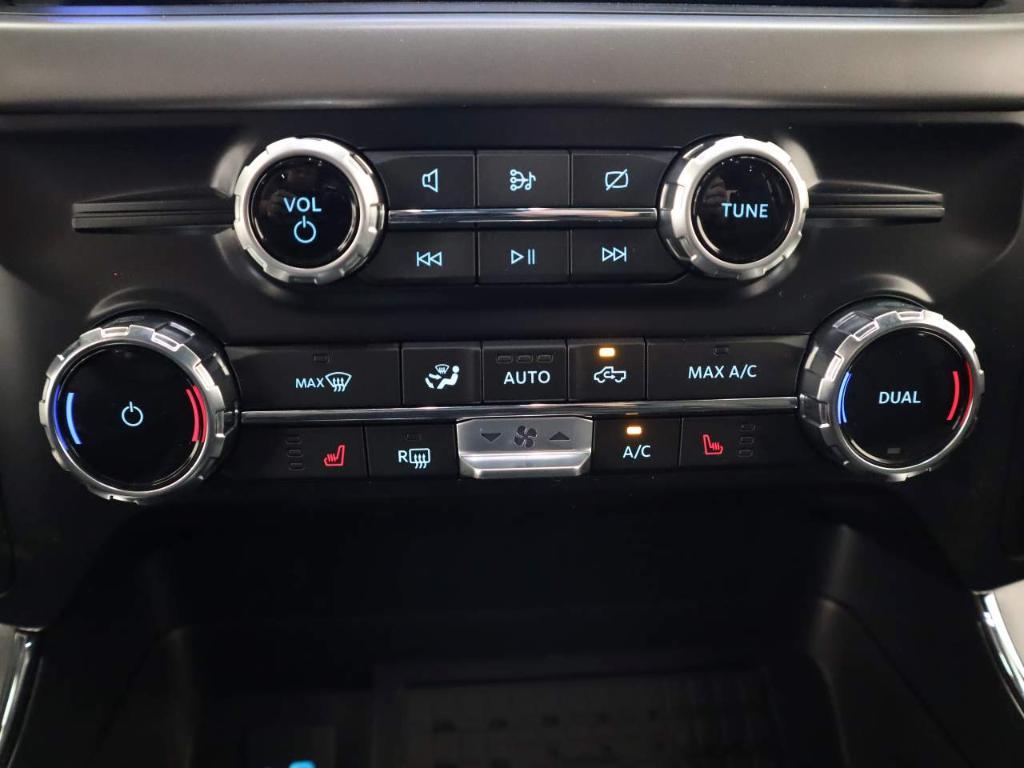 new 2024 Ford F-150 car, priced at $60,359