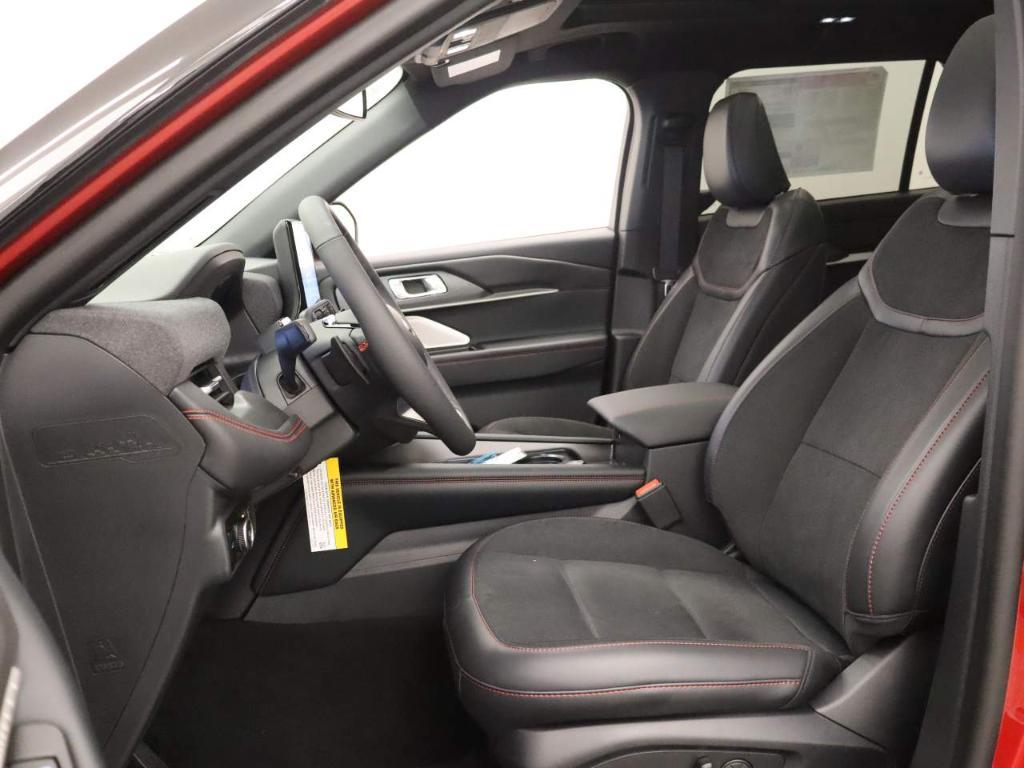 new 2025 Ford Explorer car, priced at $60,010
