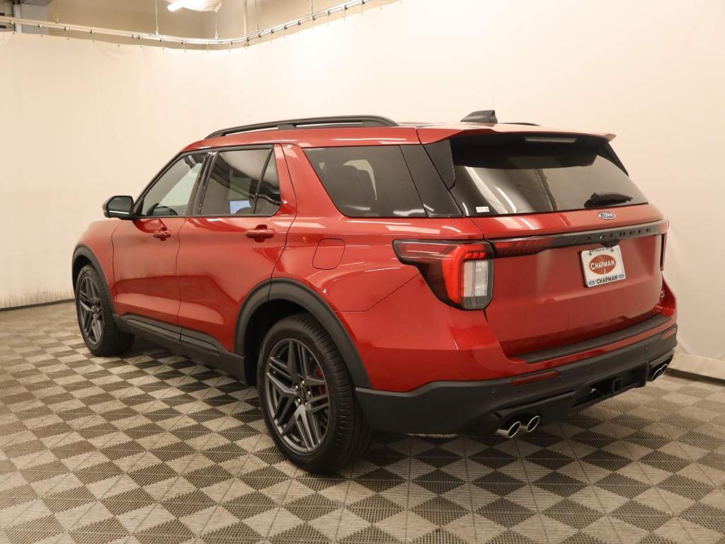 new 2025 Ford Explorer car, priced at $60,010