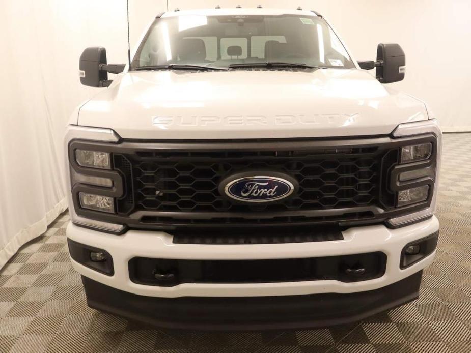 new 2024 Ford F-250 car, priced at $73,330