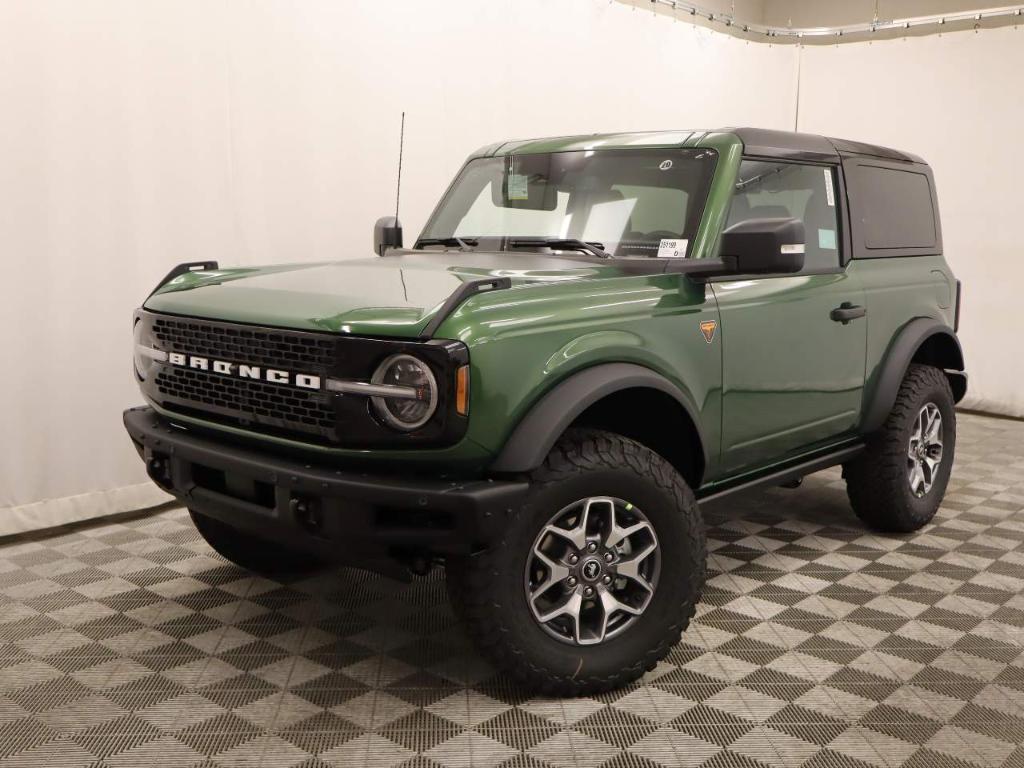 new 2025 Ford Bronco car, priced at $61,685
